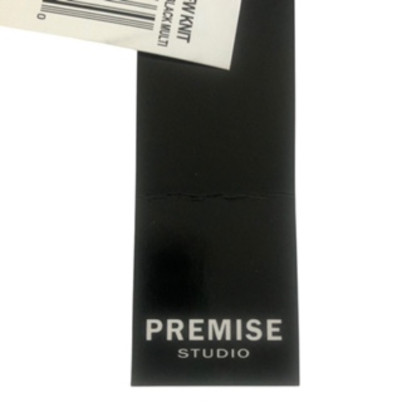 NWT Premise Studio Gathered Neck Sleeveless Animal Print Relaxed Fit Top Size L - Picture 10 of 10